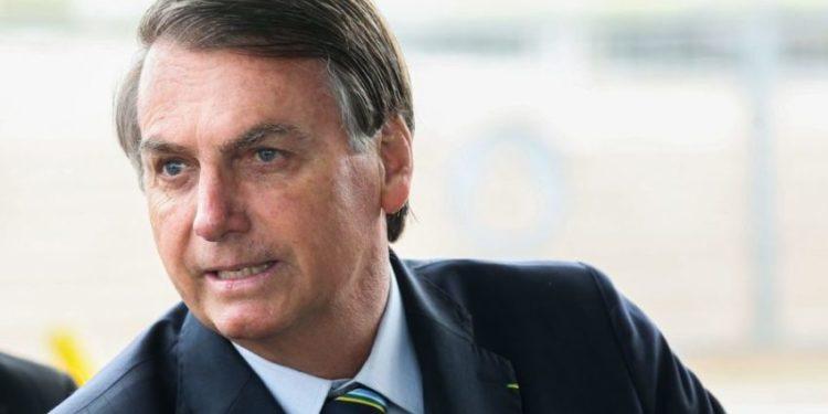De olho nas eleições, Bolsonaro faz reforma no 1º escalão do governo