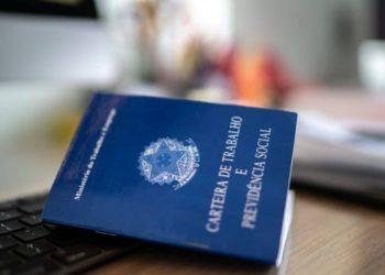 Taxa de desemprego do Brasil deve ficar entre as maiores do mundo em 2022; veja ranking