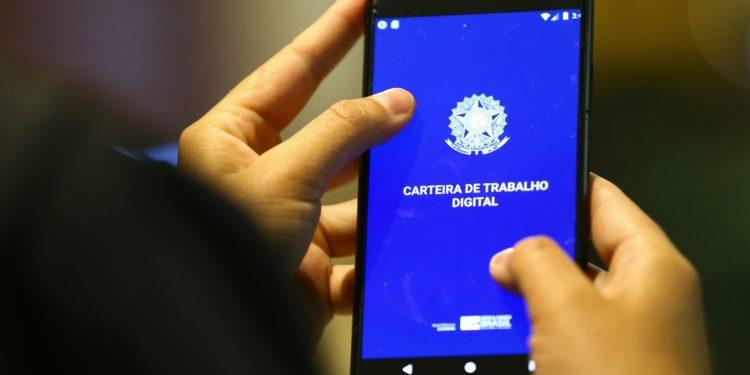 Indicador de emprego da FGV registra menor nível desde agosto de 2020