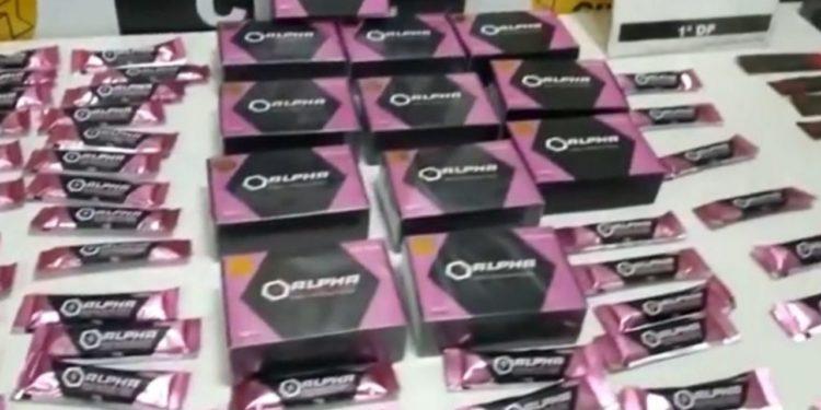 DF: Polícia apreende sachês de estimulante proibido que ‘equivale a 4 Viagras’ por dose