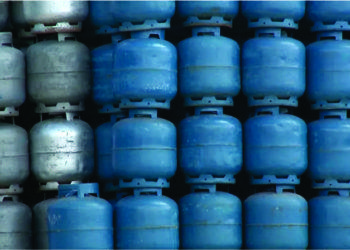 Vale-gás de abril vai ser de R$ 51, diz governo; pagamentos começam nesta quinta