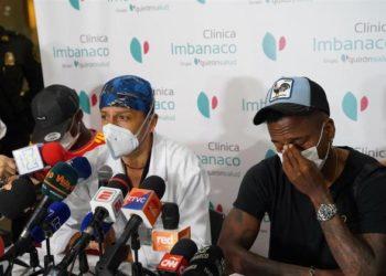 Médico se emociona ao anunciar morte de Freddy Rincón