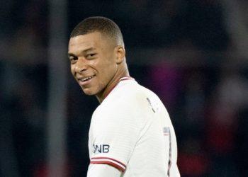 Mbappresidente? Atacante recebeu 10 votos na eleição da França