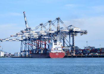 Ministério eleva para R$ 111,6 bi projeção de superávit comercial