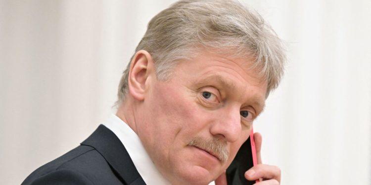 Kremlin: conversações de paz com Ucrânia não avançam com rapidez