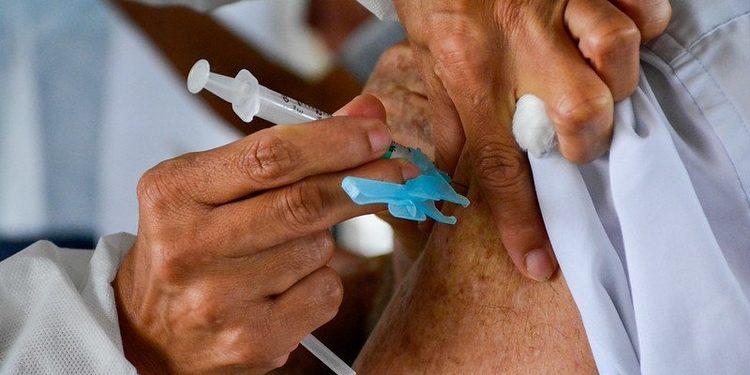 Manaus terá campanha multivacinação para idosos nesta semana