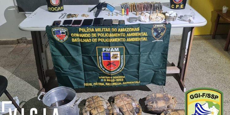 Homem é preso com joias, quelônios, drogas e munições no Amazonas