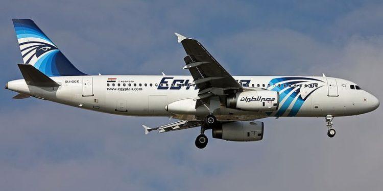 Cigarro aceso por piloto derrubou voo que matou 66 pessoas