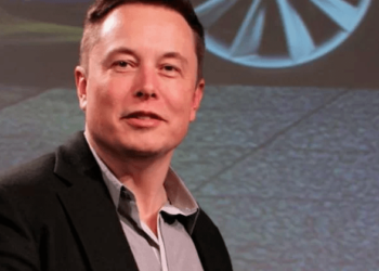 Elon Musk é convidado a explicar compra do Twitter no Reino Unido