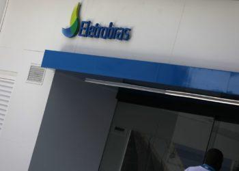 Oferta pública de ações dá início à privatização da Eletrobras