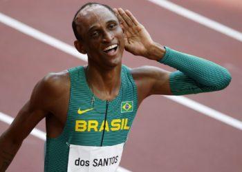 Alison dos Santos é ouro nos 400m com barreiras nos Estados Unidos