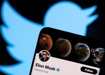 Elon Musk suspende temporariamente acordo para compra do Twitter
