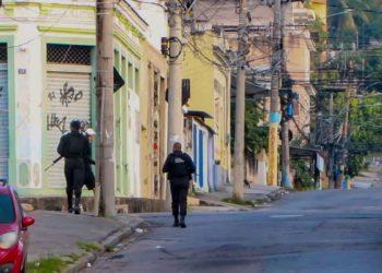 Sobe para 25 o número de mortos em confronto nas favelas da Penha