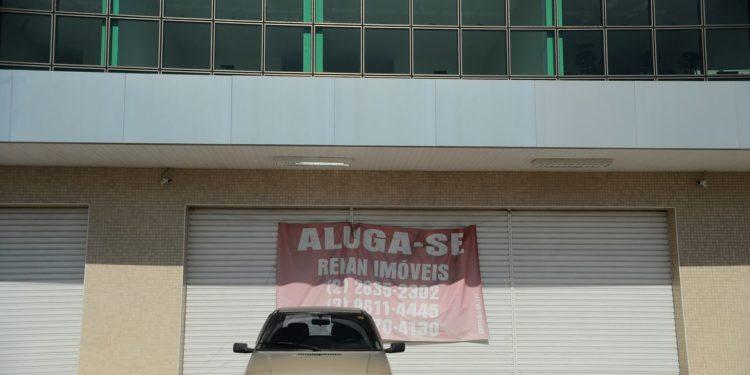 Valores de aluguéis residenciais sobem 0,82% em abril, diz FGV