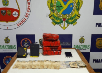 Drogas são apreendidas em banheiro de embarcação no Amazonas