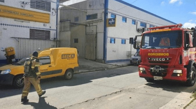 Susto: pacote explode nas mãos de funcionária dos Correios, em BH