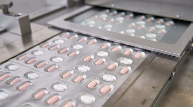 Pilula de Paxlovid: SUS terá remédio contra a covid-19