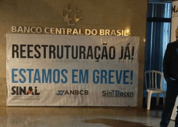 Servidores do BC esclarecem detalhes sobre greve geral retomada em maio