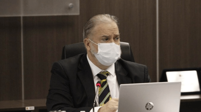 Órgão que tenta barrar ‘boiada’ no ambiente levou à briga de aras