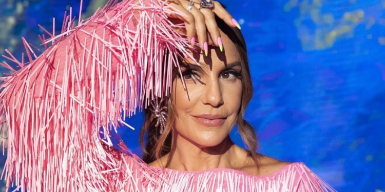 Ivete Sangalo vai comemorar 50 anos com volta a Juazeiro