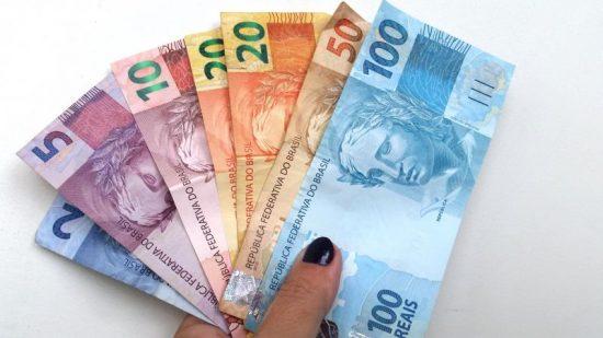 Com revisão das previsões, governo prevê mínimo de R$ 1.310