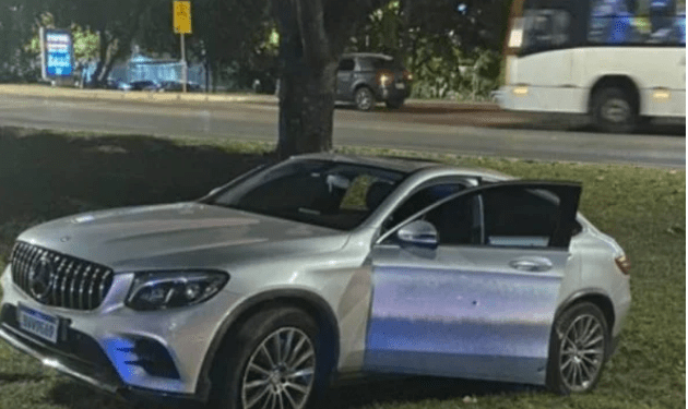 Tiroteio: Mercedes-Benz é alvo de disparos ao sair de lava-jato no Sudoeste