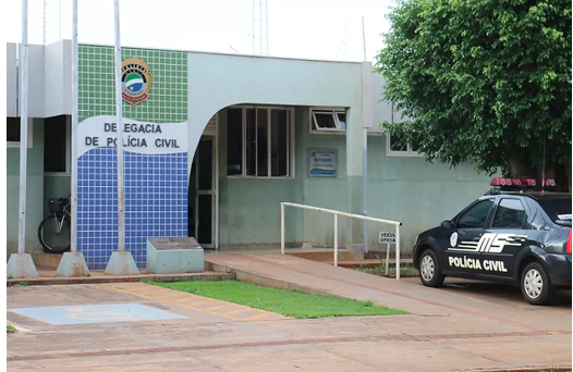 Policial acusado de estuprar mulher dentro de delegacia se torna réu, em MS