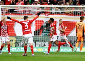 Campeão alemão antecipado, Bayern perde por 3 a 1 para Mainz 05