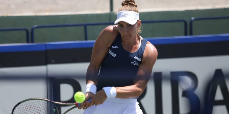 Tênis: Bia Haddad é campeã no torneio de simples da WTA na França