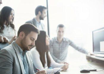 Empresas ampliam seu papel na capacitação de profissionais da área de tecnologia