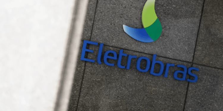 Eletrobras fixa preço por ação em R$ 42 e levanta R$ 29,29 bilhões em oferta