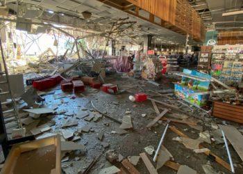 Forças ucranianas sofrem novo ataque russo em Sievierodonetsk