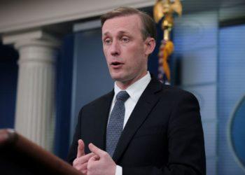 Estados Unidos e China discutem tensões econômicas