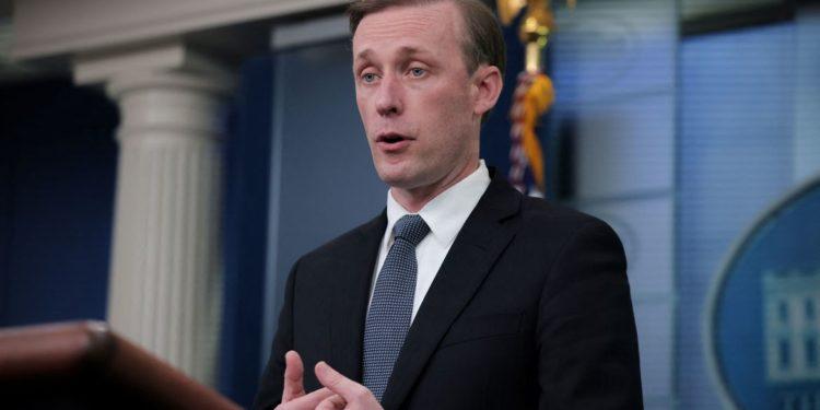 Estados Unidos e China discutem tensões econômicas