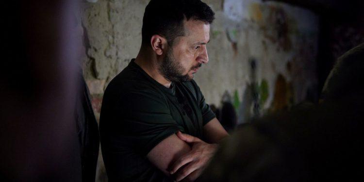 Zelenskiy diz que milhões podem morrer de fome devido a bloqueio russo