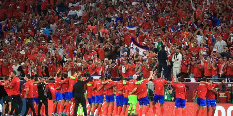 Costa Rica vence Nova Zelândia e garante última vaga na Copa do Mundo