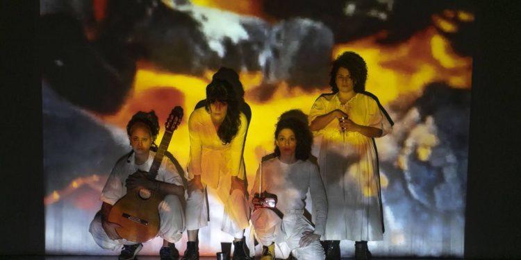 Peça teatral que discute feminicídio abre temporada em São Paulo