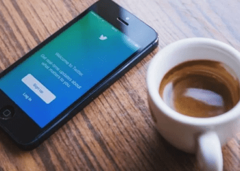 Twitter pede desculpas a usuários por abuso de privacidade