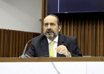 Justiça de MG mantém condenação de Alexandre Kalil por ofensas a juiz