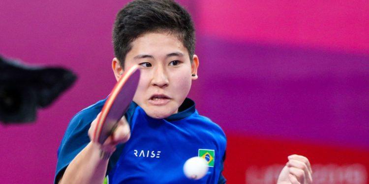 Tênis de mesa: Caroline Kumahara e Guilherme Teodoro vencem seletiva