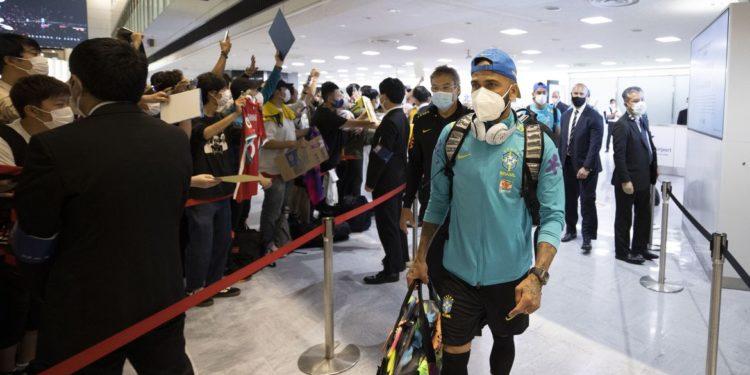 Seleção desembarca em Tóquio para amistoso