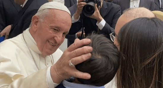 Ibaneis, Bolsonaro e Damares unidos pela fé