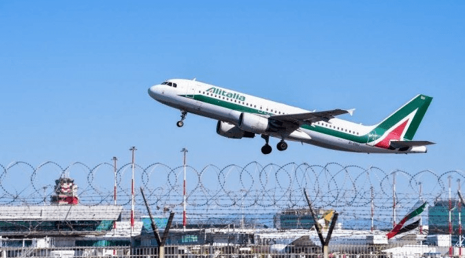 Passageiros terão de se acostumar com passagens mais caras, diz Iata