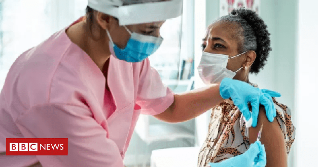 Os principais sintomas de covid em quem tomou duas ou mais doses de vacina