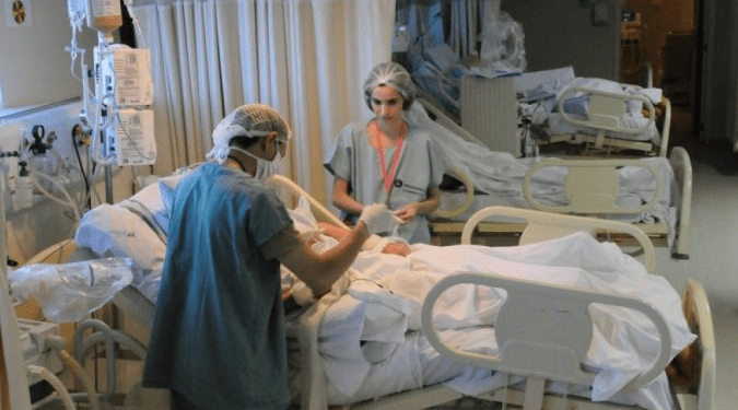 Ibaneis reconhece lotação de UTIs pediátricas, mas garante serviço da Saúde