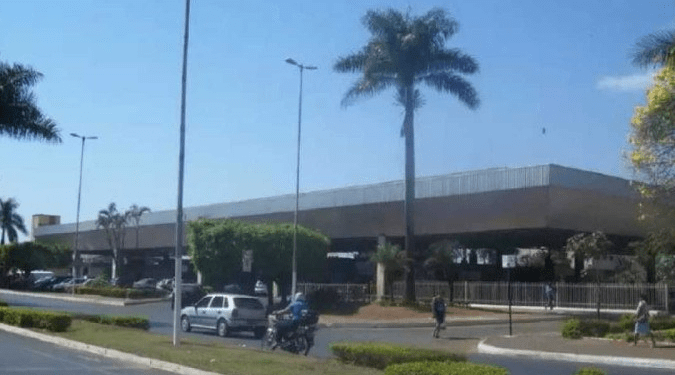 Procon multa empresa de ônibus que nega gratuidade a idosos, em Patos de Minas