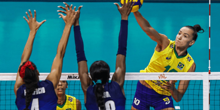 Brasil perde para Itália por 3×1 na Liga das Nações feminina de vôlei