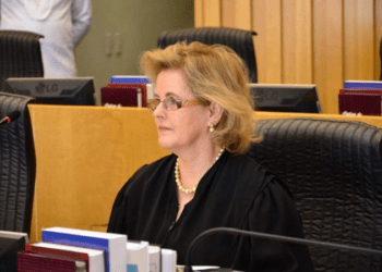 Rosa atende PGR e arquiva investigação preliminar sobre Ricardo Barros