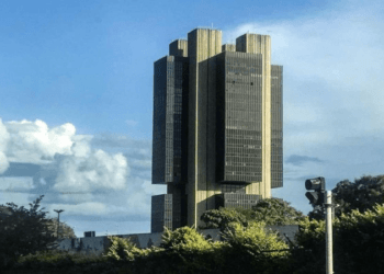 Copom prevê uma desaceleração da atividade econômica