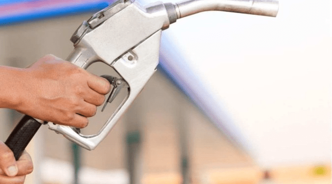 Base do governo se mobiliza para conseguir assinaturas para CPI